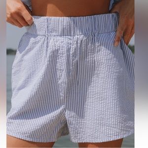 DAILY DRILLS SEERSUCKER SHORTS in blue stripe